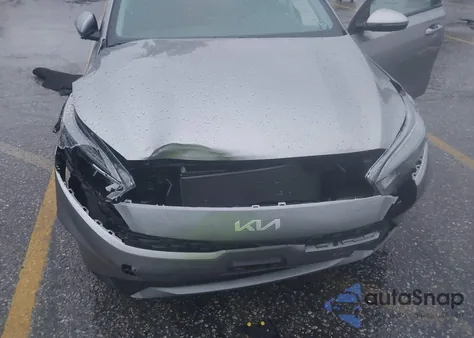 2023 Kia Forte Lxs из США, поврежденный, VIN 3KPF24AD0PE592627